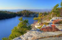 Filename=Minnewaska_053_North_Lake.JPG
Filesize=150KiB
Dimensions=1024x673
Date added=Nov 18, 2010 Minnewaska_053_North_Lake.JPG