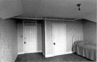 Filename=wildmere_room3.jpg
Filesize=67KiB
Dimensions=900x580
Date added=Nov 19, 2006 wildmere_room3.jpg