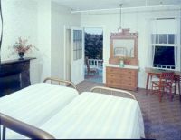 Filename=double_room.jpg
Filesize=31KiB
Dimensions=475x366
Date added=Nov 19, 2006 double_room.jpg