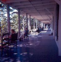 Filename=porch2.jpg
Filesize=43KiB
Dimensions=441x447
Date added=Nov 19, 2006 porch2.jpg