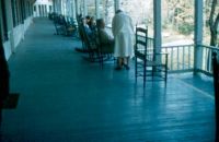 Filename=porch_1.jpg
Filesize=16KiB
Dimensions=432x282
Date added=Nov 19, 2006 porch_1.jpg