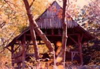 Filename=Summerhouse_in_the_fall.jpg
Filesize=94KiB
Dimensions=500x348
Date added=Nov 19, 2006 Summerhouse_in_the_fall.jpg