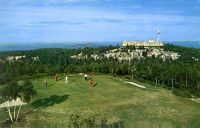 Filename=golf1.jpg
Filesize=60KiB
Dimensions=774x497
Date added=Nov 19, 2006 golf1.jpg