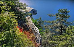 Filename=Minnewaska_036_North_Lake.jpg
Filesize=207KiB
Dimensions=1024x654
Date added=Mar 25, 2012 Minnewaska_036_North_Lake.jpg