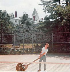 Filename=Minnewaska_roller_tennis_better.jpg
Filesize=175KiB
Dimensions=616x630
Date added=Jun 05, 2020 Minnewaska_roller_tennis_better.jpg