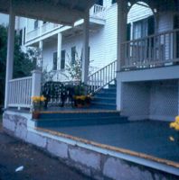 Filename=cliff_house_front_carport.jpg
Filesize=39KiB
Dimensions=453x457
Date added=Nov 19, 2006 cliff_house_front_carport.jpg